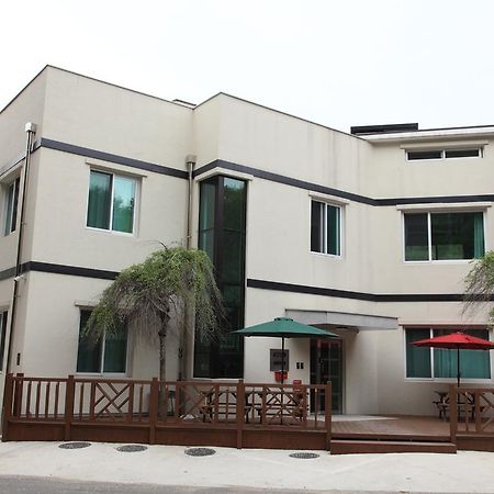 Hwangto Green Village Pension Yongin Extérieur photo