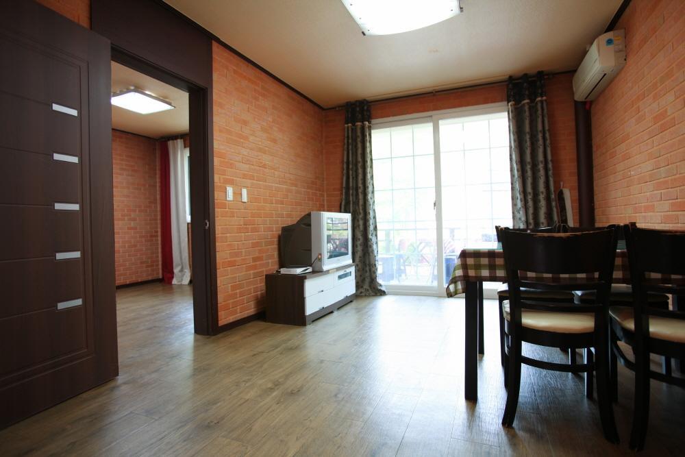 Hwangto Green Village Pension Yongin Extérieur photo